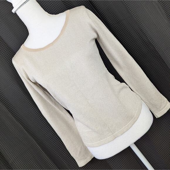 NWOT! CHANDLER HILL! SILK! SHIMMERY SILVER & CREAM, W/BEIGE, SWEATER, TOP! SZ S - Picture 1 of 8